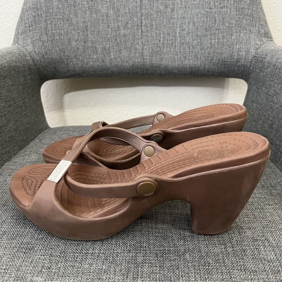 Crocs Heel Womens Sandal Slip On Size 10 Brown sb08 - Picture 1 of 8